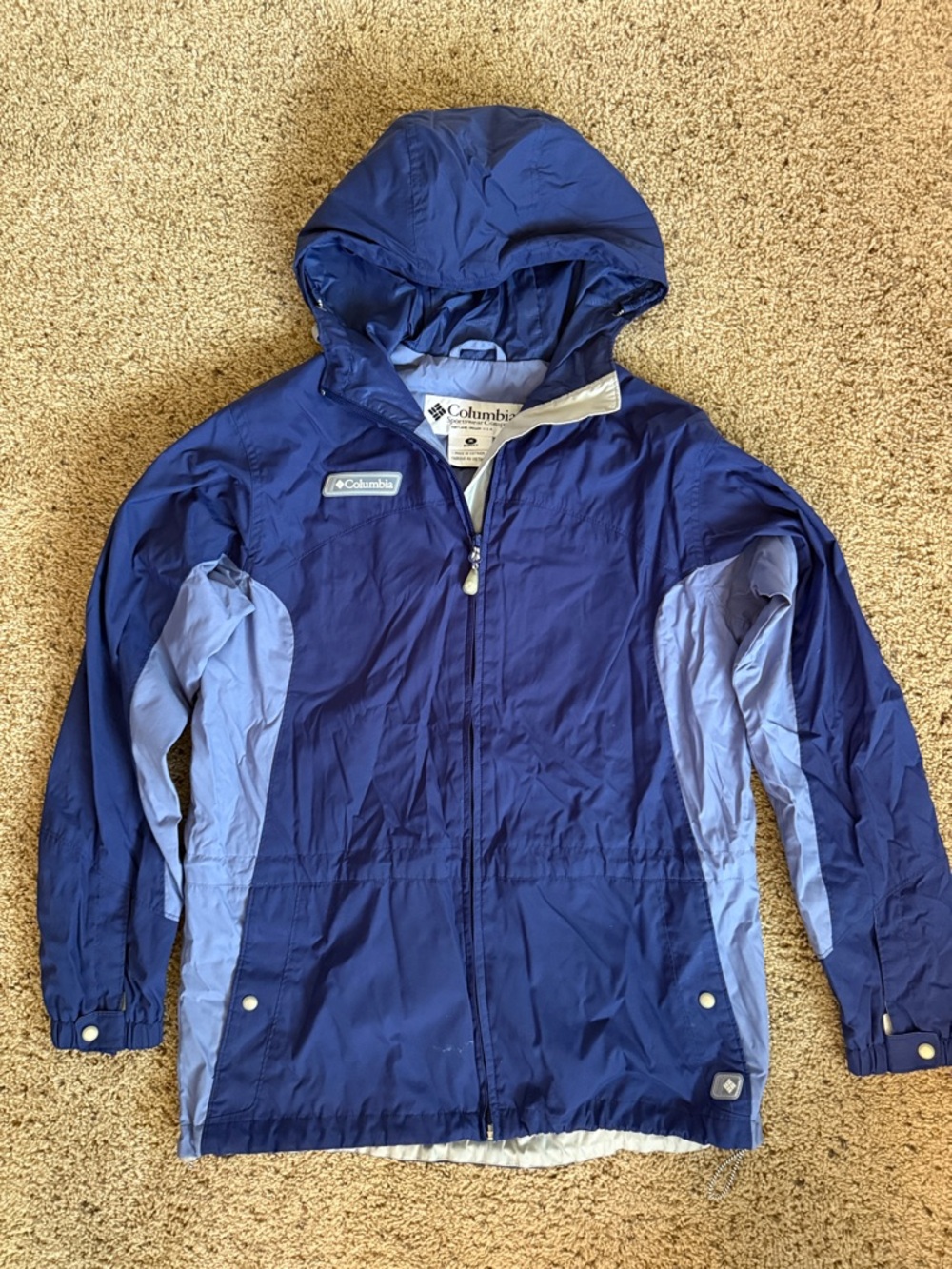 Columbia Women's Navy and Light Blue Ski/Snow/Rain Jacket Vintage Y2K